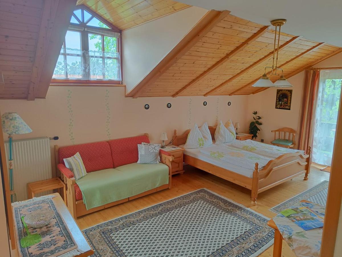 אמרסדורף אן דר דונאו Haus Sundl - Privatzimmer מראה חיצוני תמונה